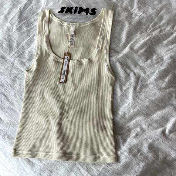 SKIMS Cotton Rib Tank Small Bone - Picture 2 of 3